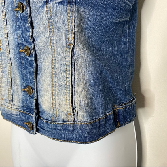 Paris Blues Denim Button Front Vest - Picture 4 of 10